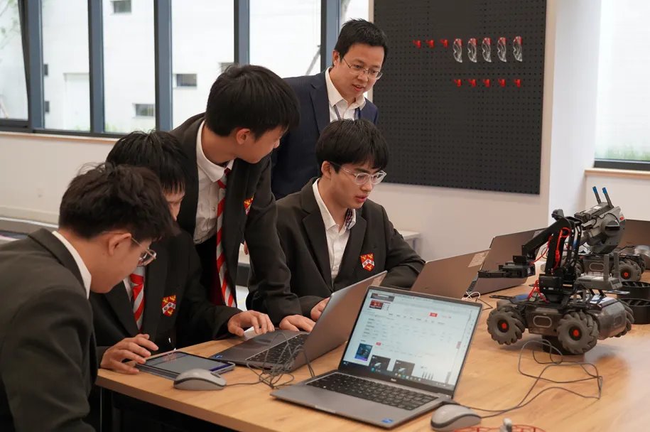 苏州山峰双语学校初中部 2025 年招生简章