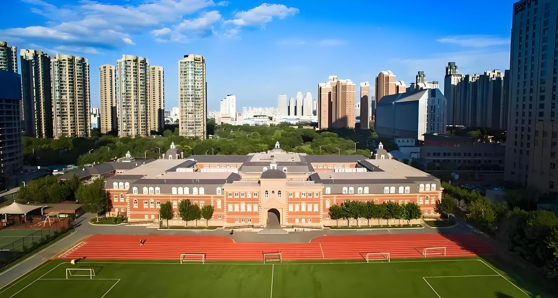 天津惠灵顿国际学校