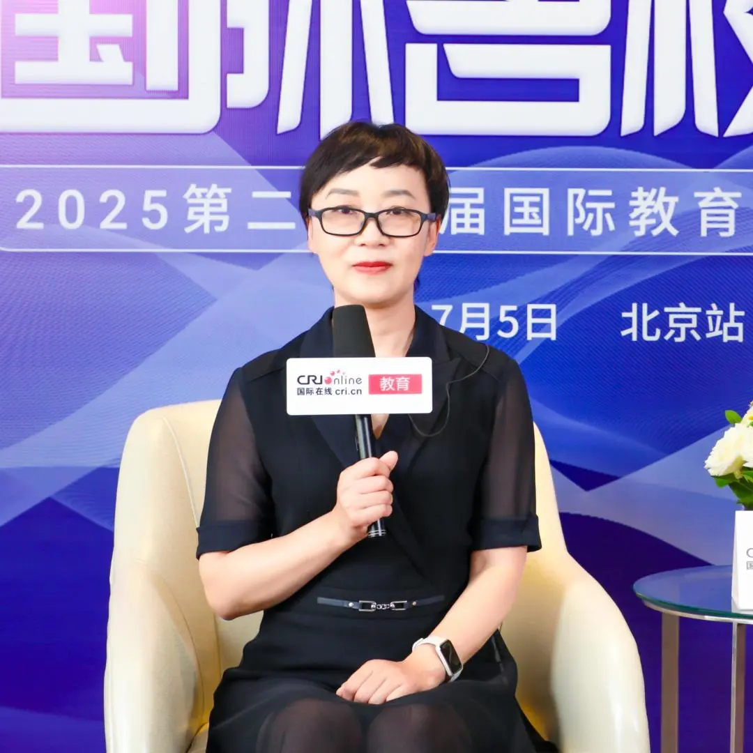 访谈最后,多位嘉宾达成共识:在AI技术深度融入教育的今天(图 4)