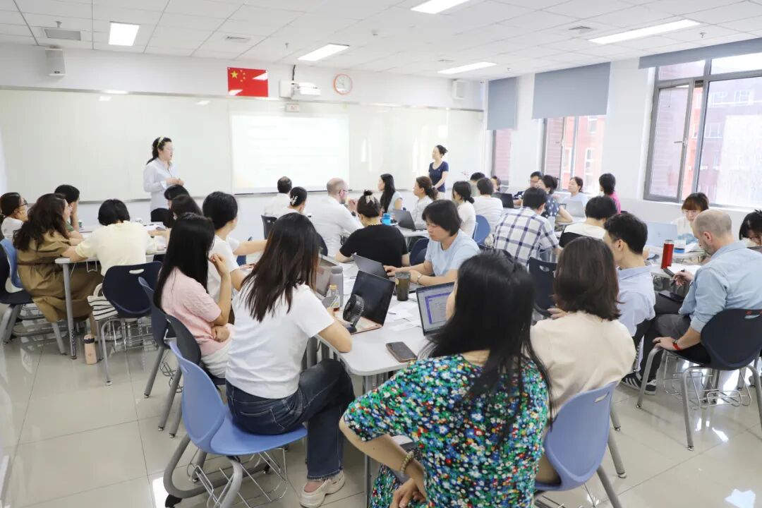 这堵墙,不止存在于亲子之间,也可能横亘在学生和老师之间