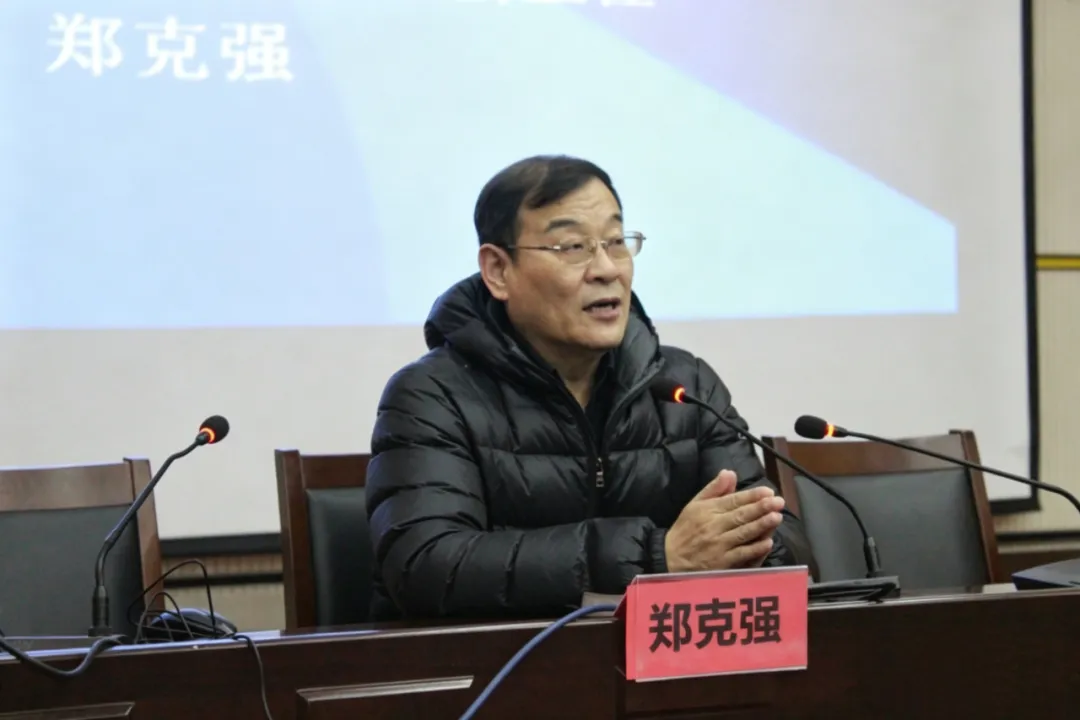 依托郑克强校长的强势领航,新府学启赋高中打造北京民办高中天花板级