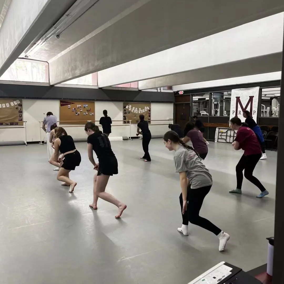 校园餐厅:学校的餐厅由SAGE公司供应非常丰盛的餐食(图 3)