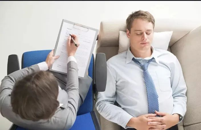 心理学是一门研究人类的心理现象、精神功能和行为的科学