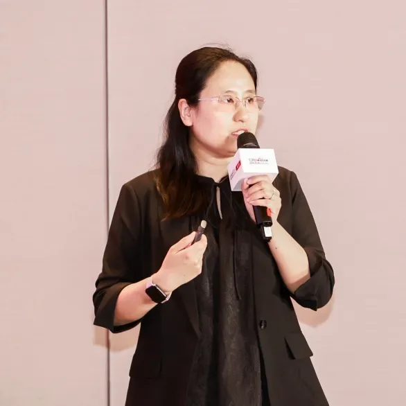 展会特别邀请热门国际学校校长、负责人精心设计讲座内容