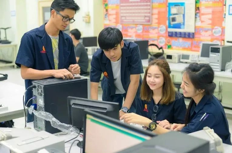 泰国的英式教育体系更在乎学生是否能真的学以致用