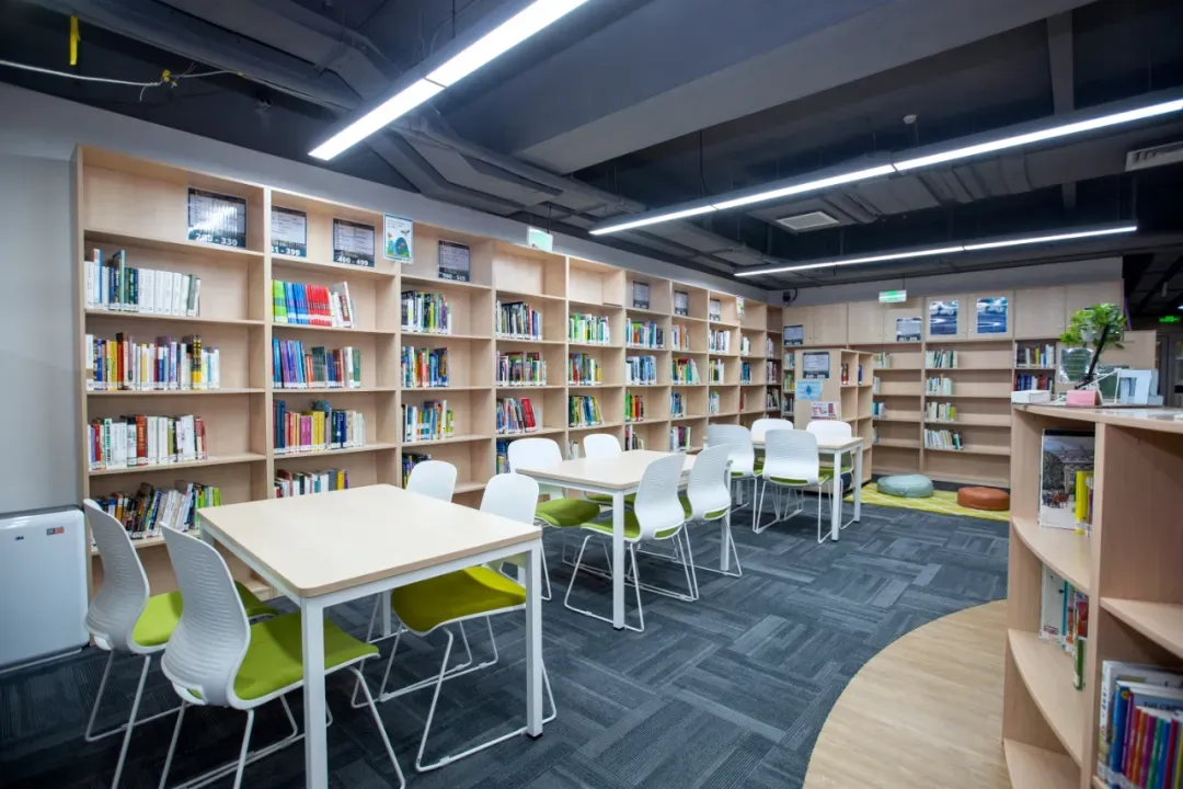 在国际学校的教育领域中,学籍体系犹如一座复杂的迷宫