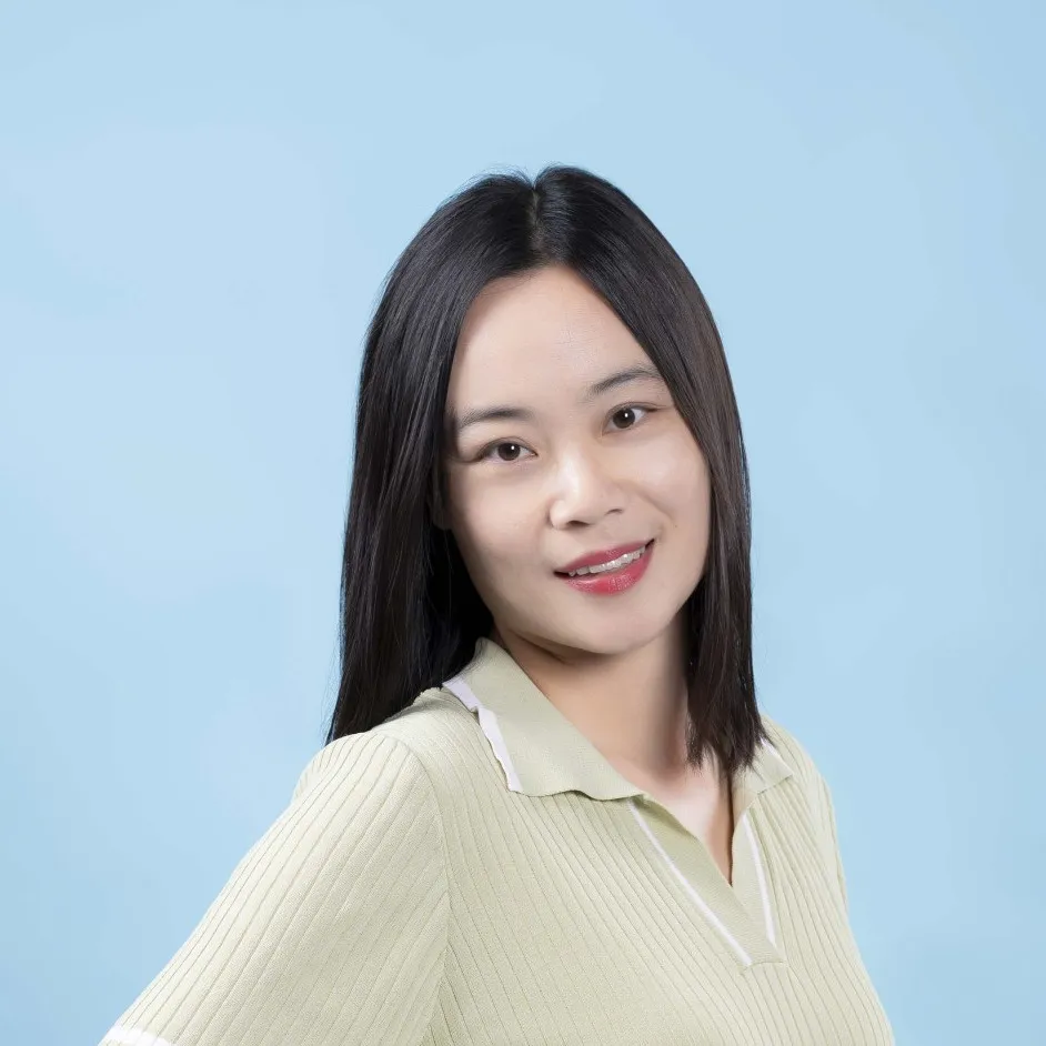 热爱教育,热爱语文,多年的教学实践以及对语言文学、教育学