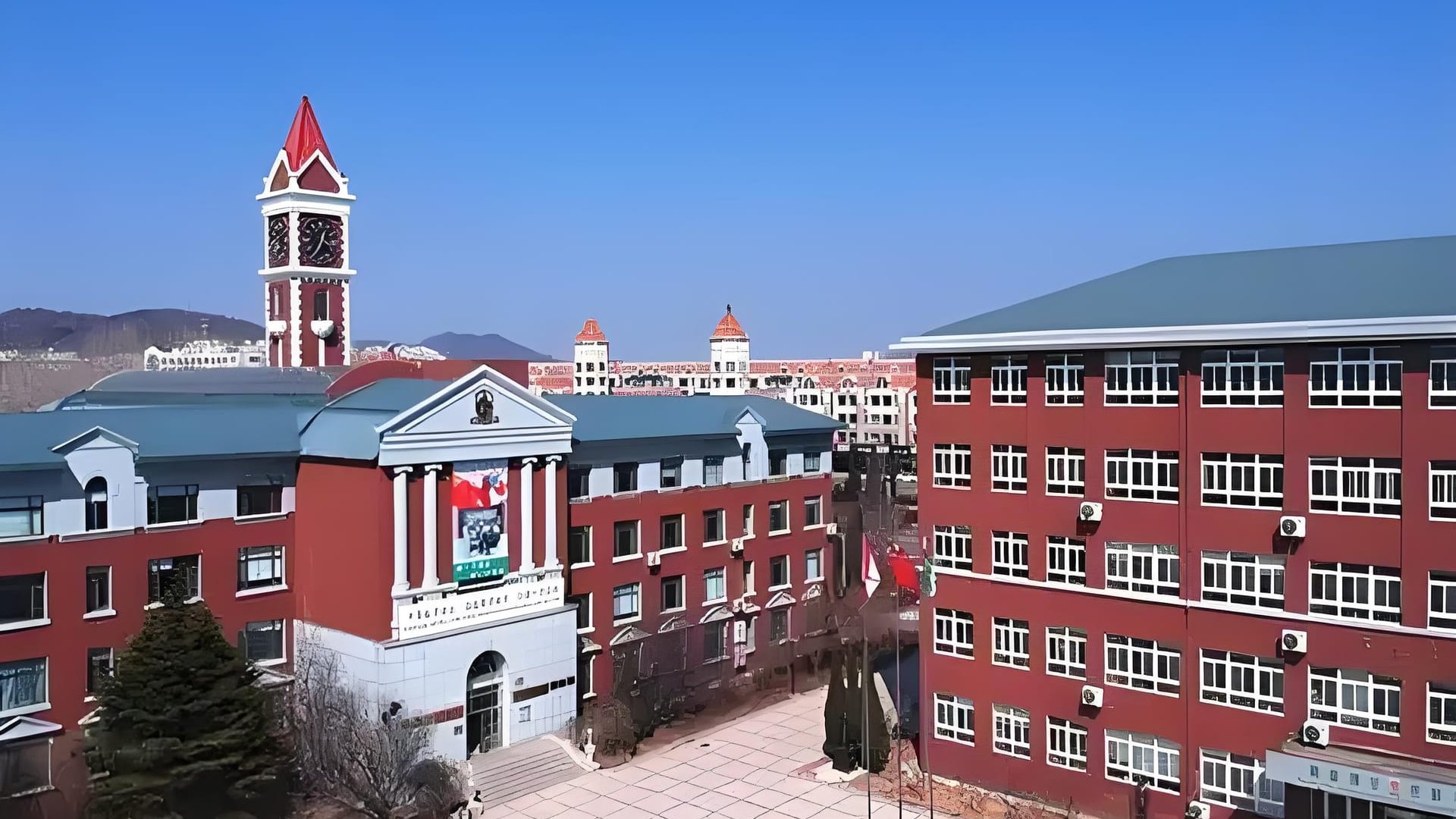 大连枫叶国际学校：探寻国际教育的明珠