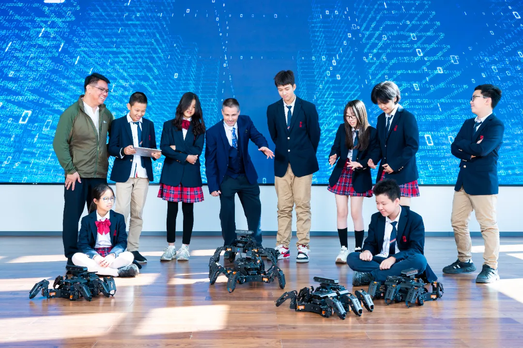 学术之路,荣耀见证:君诚学子全球竞赛回顾