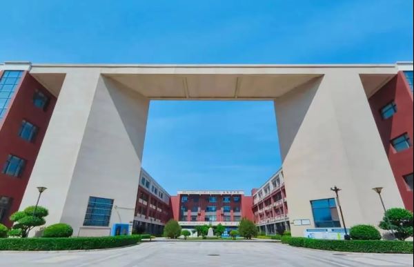 北京市实验外国语学校受邀出席择校展会!