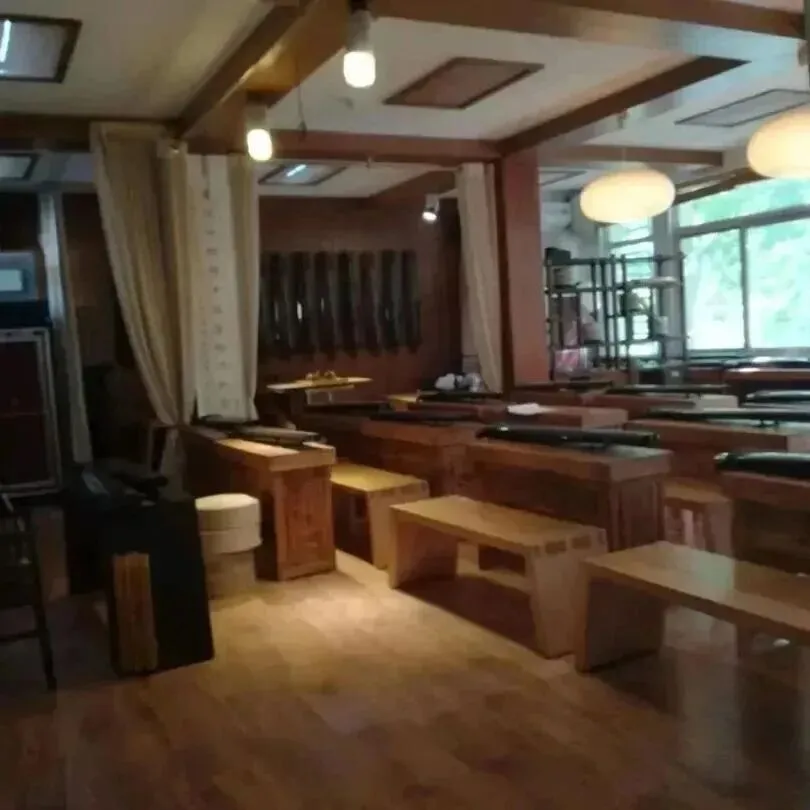 优质师资是教学质量的核心保障，人大附中西山学校国际部为中美合作办