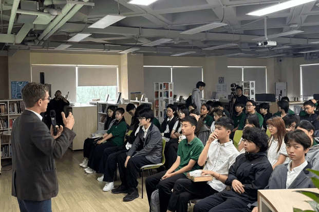这份延续多年的信任,源于青苗学子持续带给纽大的惊喜。