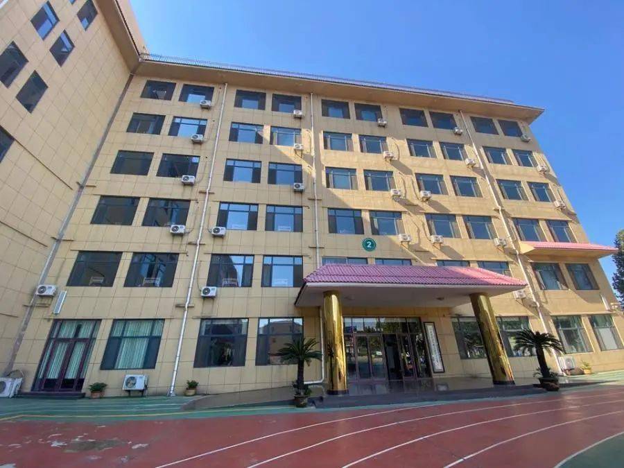 北京市海淀外国语实验学校原乡校区教学楼