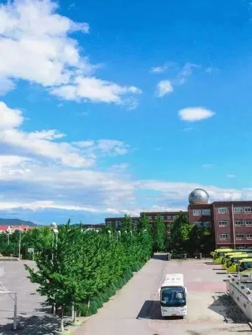 海淀外国语各校区全力打造最适合学生发展的成长空间（图 4）