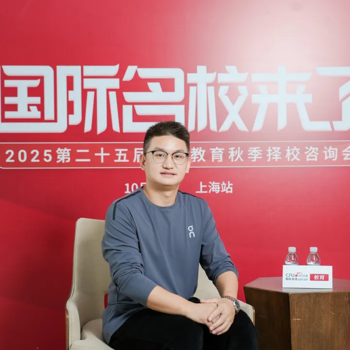 在整个环节中，校长们立足教育实践（图 7）