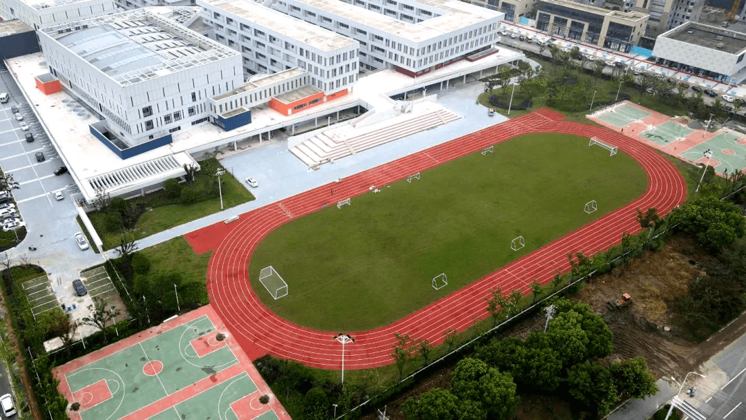 先给大家一个整体的学费框架,避免各位宝妈宝爸看得头晕: