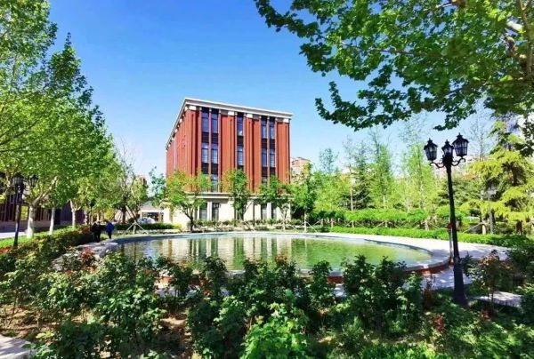 在教育理念上,北京新学道临川学校国际部更是致力于培养具有国际视野