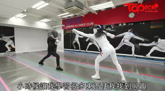 江旻憓,作为家中的独生女,她自小便沐浴在家人无尽的关爱与期望之中