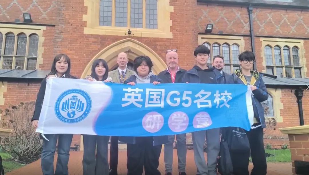 在这里,每一位同学都拥有了一位专属的英国学伴
