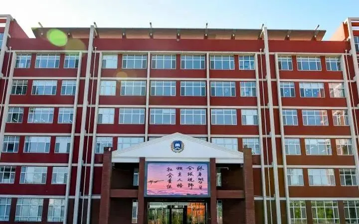 ✅全方位的资源支持:学校秉承新东方集团升学规划方面的优势(图 4)