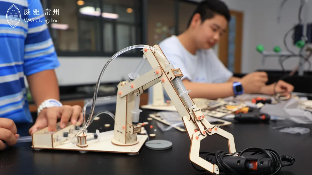 常州威雅 STEM 实验营采用分龄定制教学模式