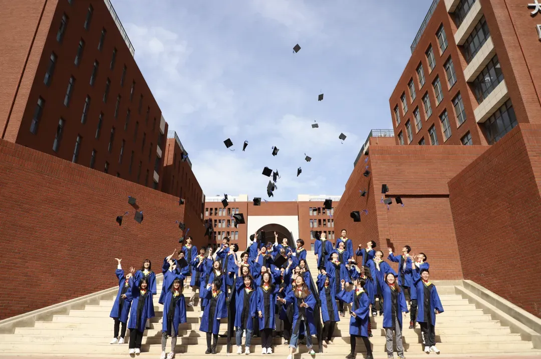 03.丰硕升学成果