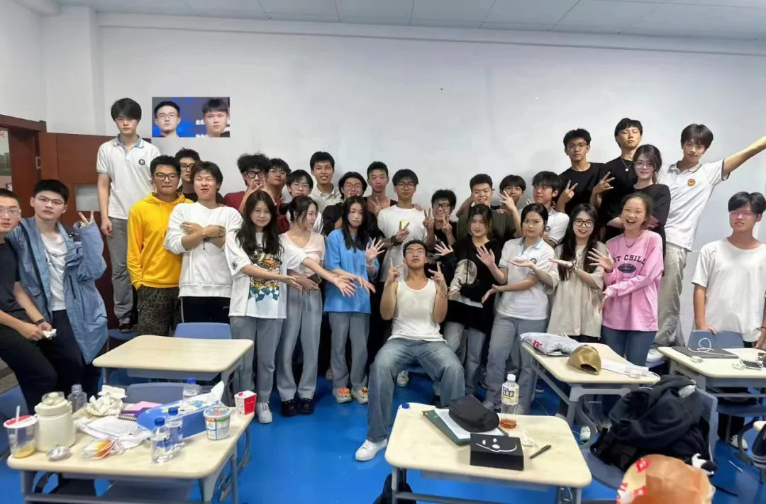 回忆我的整个申请季,是漫长而有值得的。