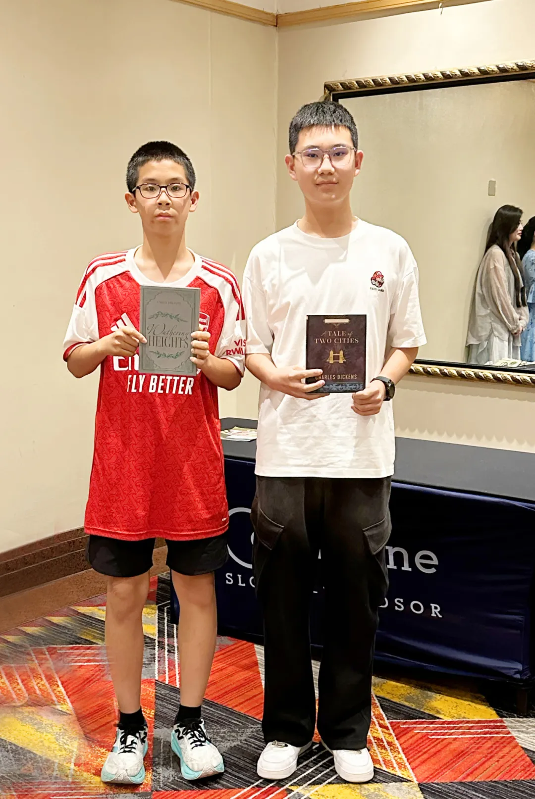 师达学子的跨文化成长之旅)