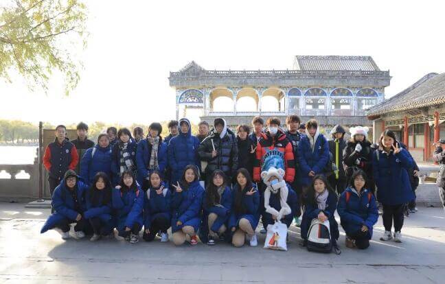 《石舫记》中写到: 凛载舟之戒,奠磐石之安。