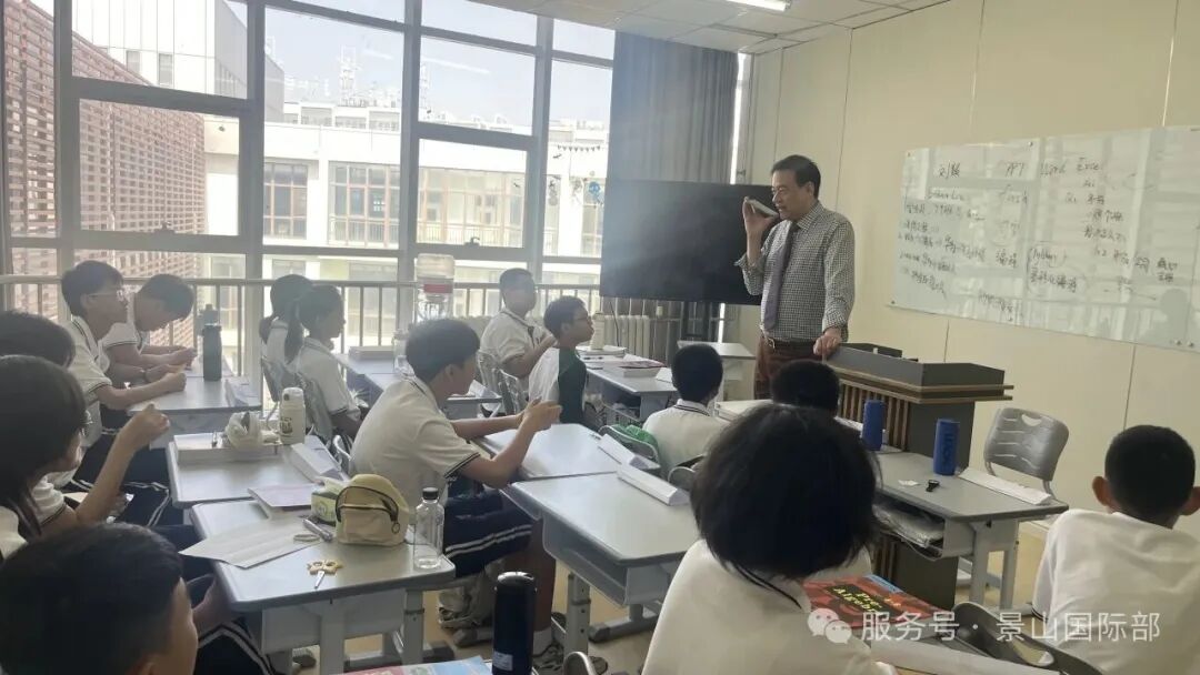 陈校长走进班级