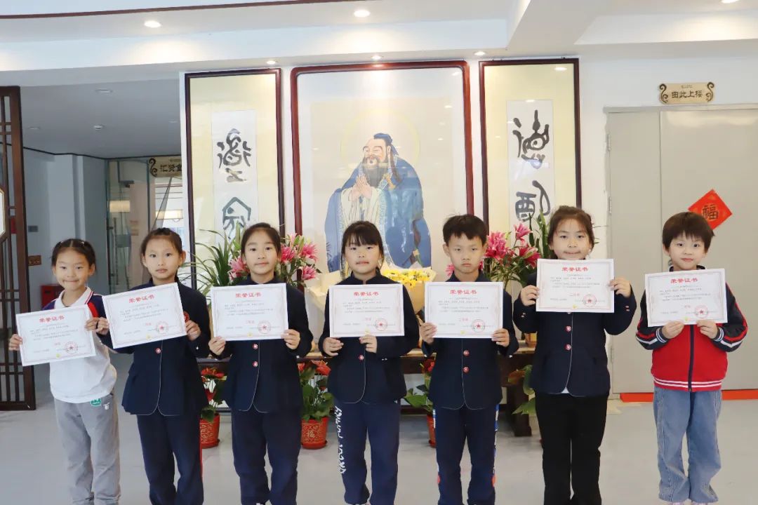 指导教师:刘冰