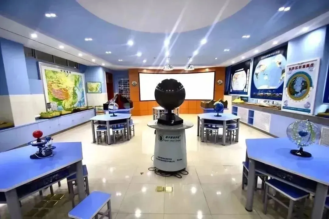 聚焦校园环境（图 2）