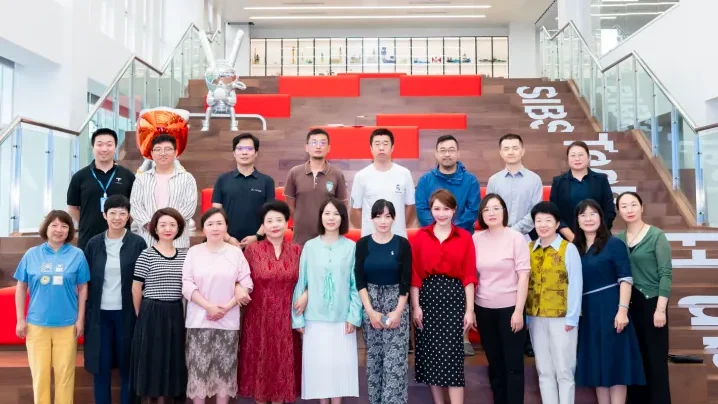 【致敬师恩·教师节特辑】国际学校校长携手师生共献教师节温情寄语,请查收!