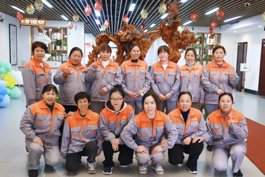 平时久坐备课,肩颈常常不舒服,今天体验了推拿,感觉轻松多了!(图 2)