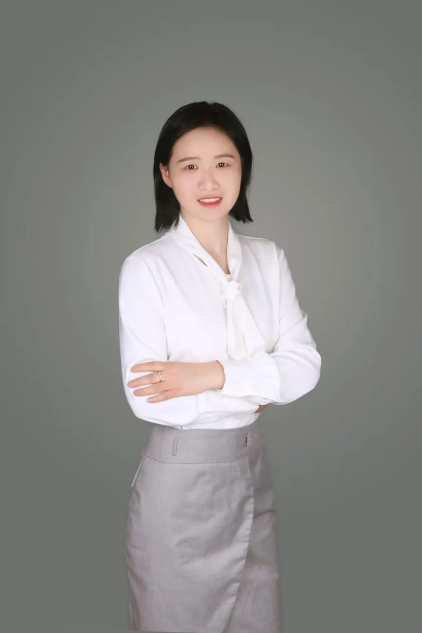 合肥新华公学小学部语文老师:姚文凤