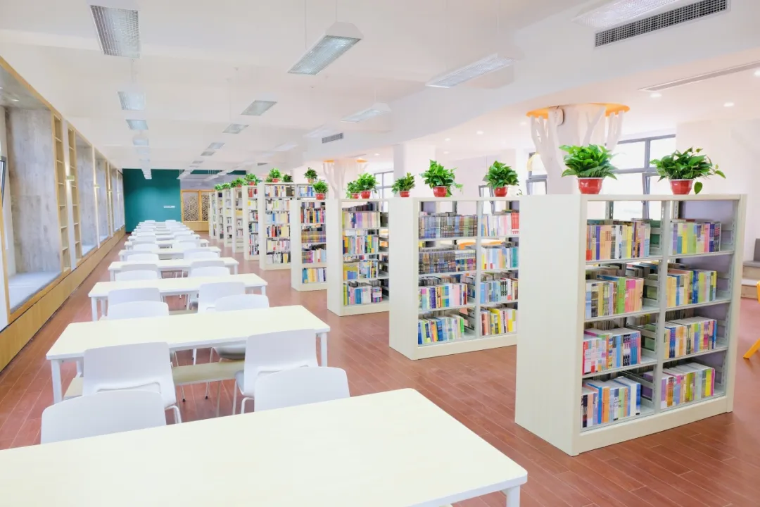 宝华曜高中坚持以质量求生存、以特色求发展理念,赓续宝华曜精神(图 4)