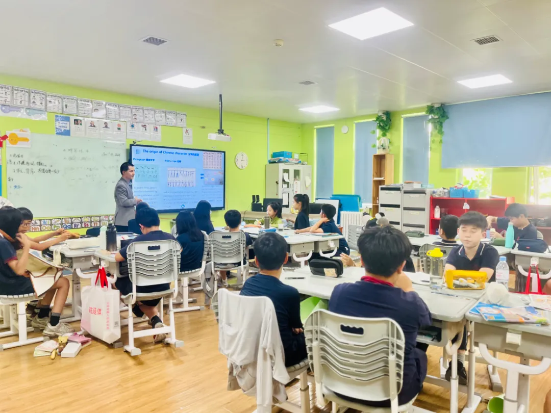 通过实验和实践,孩子们更深入地理解了汉字的多功能性和现代价值。(图 4)