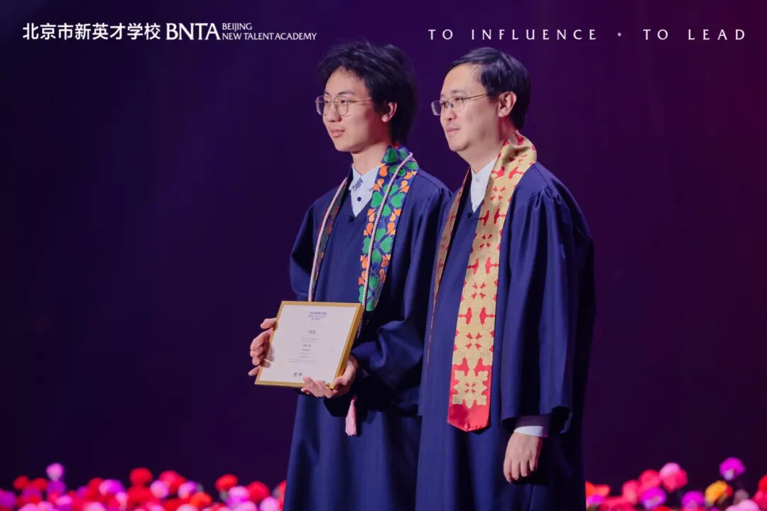 带着这份对目标的热忱与一份 较真到底 的坚持