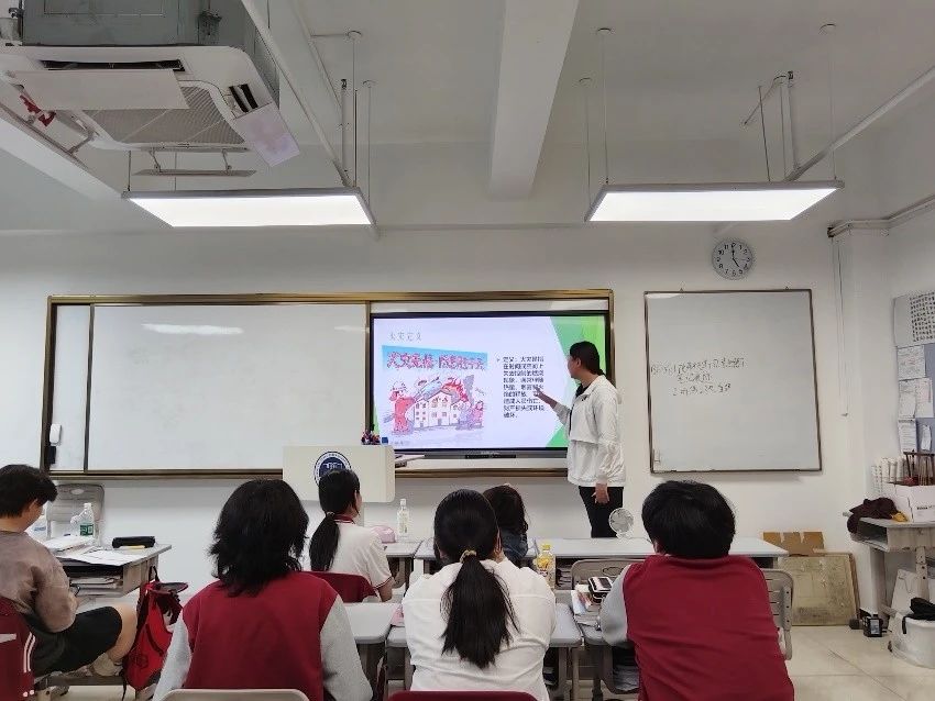 甚至在一项针对留学生活的跟踪研究中发现,在留学的第一年