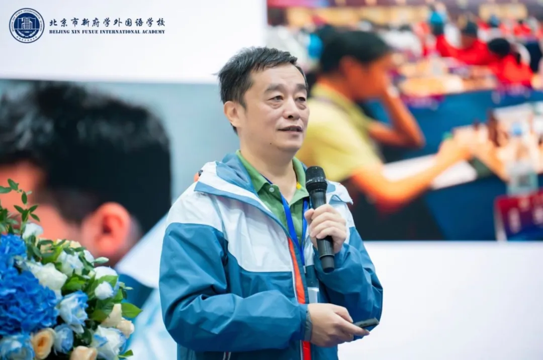 在厦门大学图书馆,有一个国内唯一的数学相关智力玩具的专题博物馆