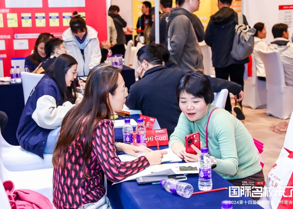 展会现场海量家庭出席（图 4）