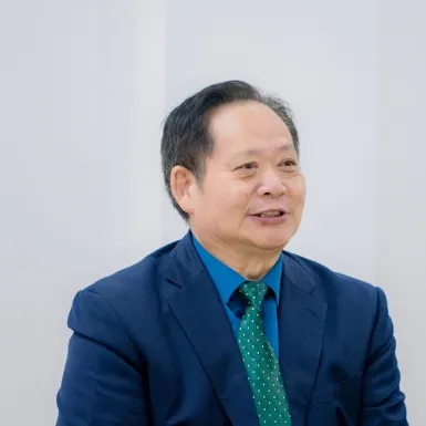 姚秋平校长在交流中指出:现阶段的教育大环境下