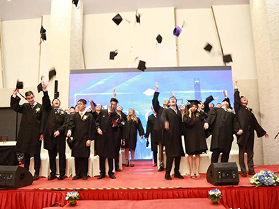 上海西华国际学校培养国际化复合人才