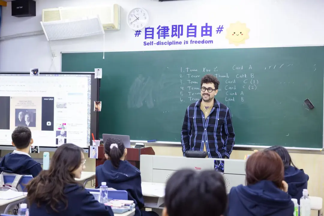 ★ 市中心黄金区位,交通便捷安全学校地处市中心,交通十分方便