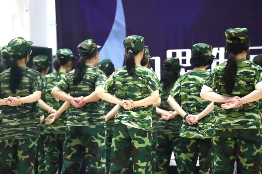 向人生的每一场挑战，发起最昂扬的冲锋！（图 2）