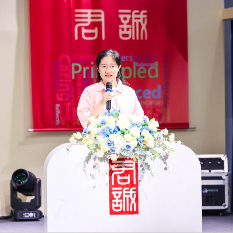 家长和学生代表的发言,既是对过去努力的肯定