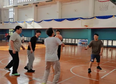 工程大融合高中凭借清晰的升学规划、独家合作资源