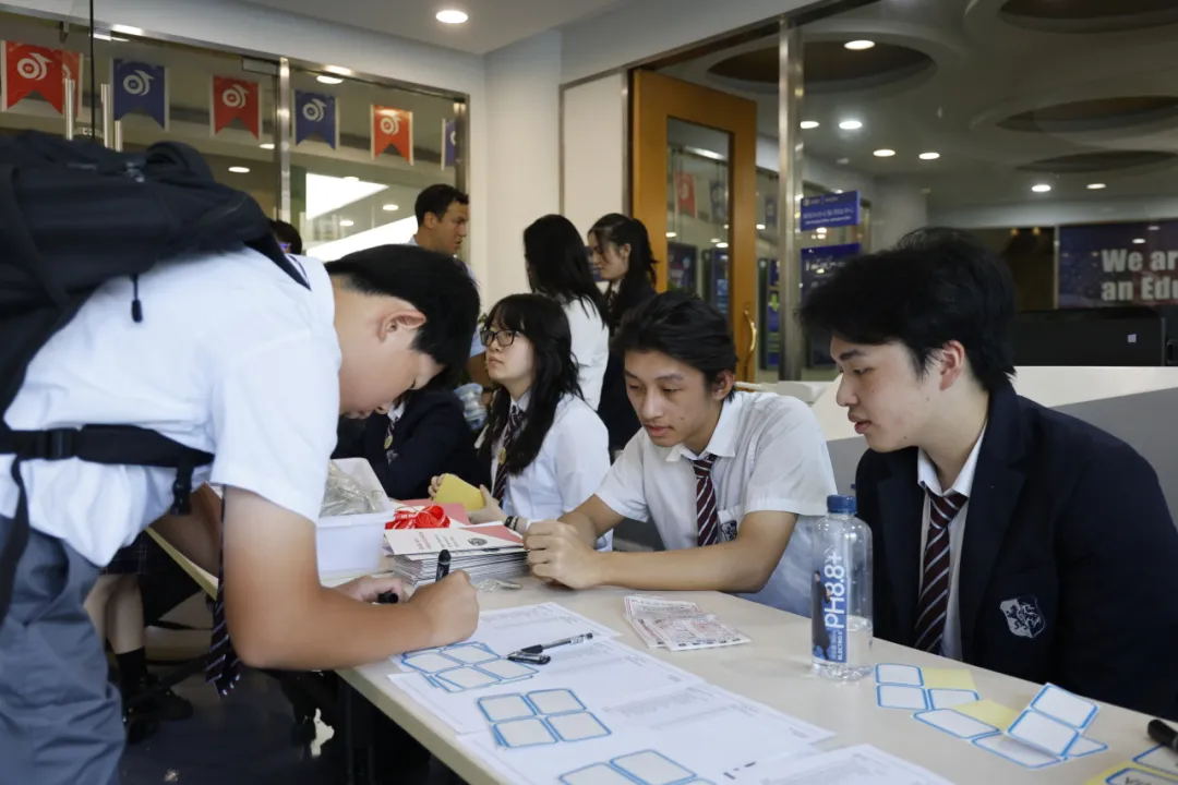 为了让新生们有更好的入学体验,尽快适应学校生活