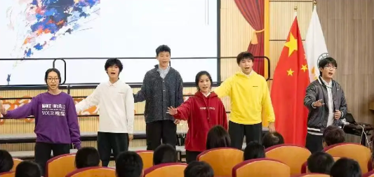 学校师资力量硬核,拥有上海市特级校长、特级教师、正高级教师领衔