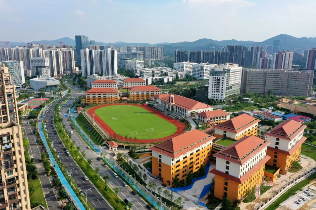 2026-2027 学年广州新侨学校 SCA 国际方向奖学金申请全攻略：全额奖学金、大学直录、升学通道一网打尽